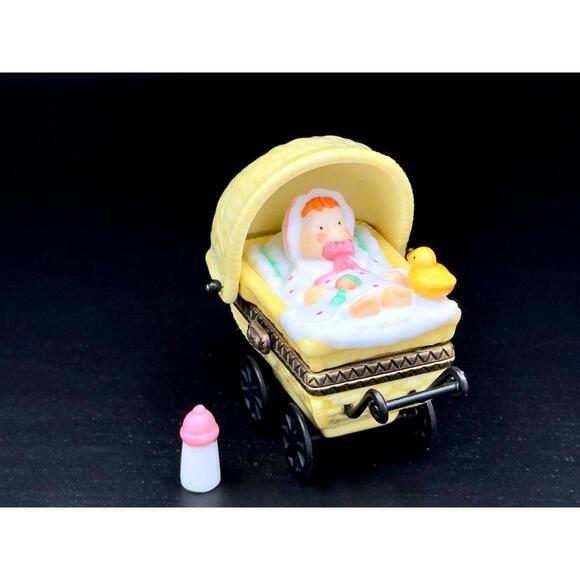 PHB Midwest Porcelain Hinged Box Baby Buggy “Let’s Pretend” w Trinket Bottle - Picture 4 of 6